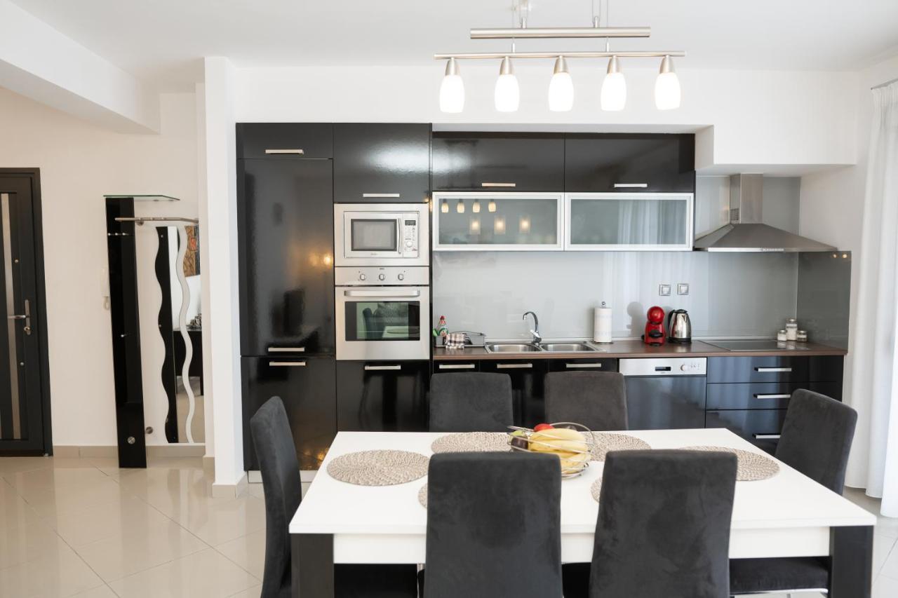Aelia Apartments Неа-Перамос Экстерьер фото