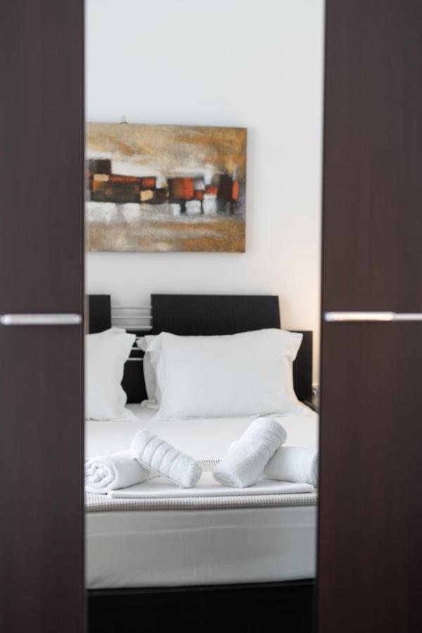 Aelia Apartments Неа-Перамос Экстерьер фото